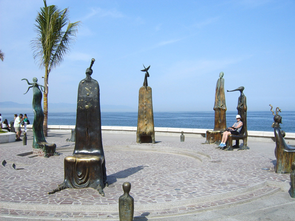 Malecon sculpture.
