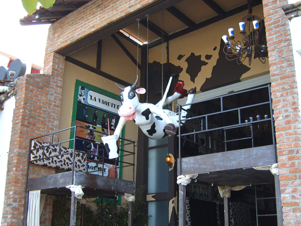 Fling cow bar.