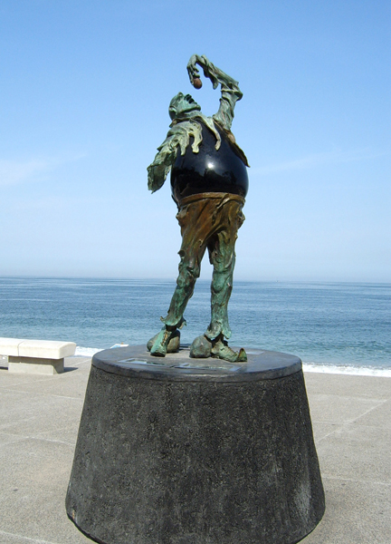 Malecon sculpture.