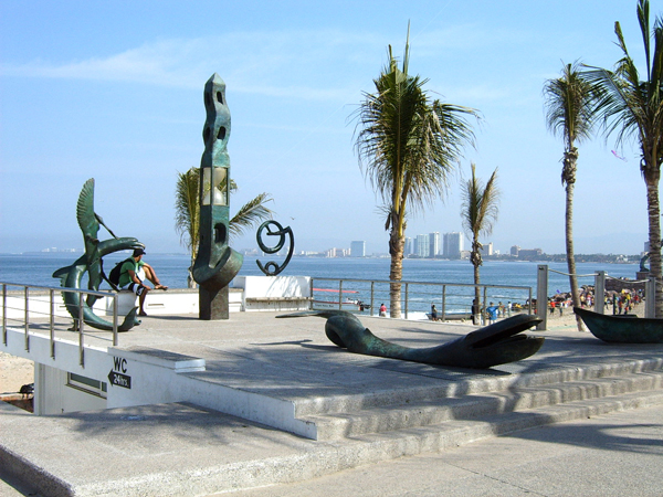 Malecon sculpture.