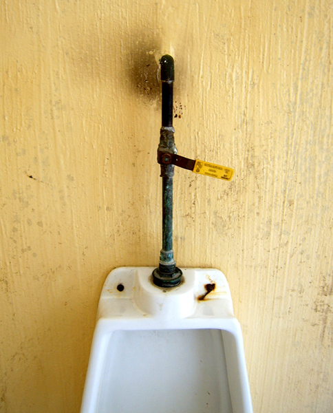 Urinal.